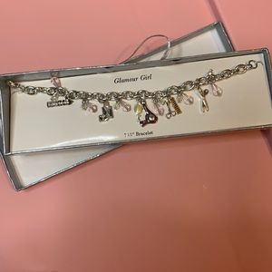 “Glamour Girl”🎀💈Cute Charm Bracelet with Hair stylish Products